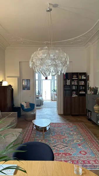 Nachmieter/in gesucht: Schöne Altbauwohnung mit Balkon und EBK in Tiergarten / Alt-Moabit nahe Spree — photo 1